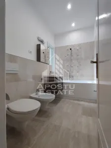 Apartament cu 5 camere 170 mp,  zona Ultracentrala - foto 17