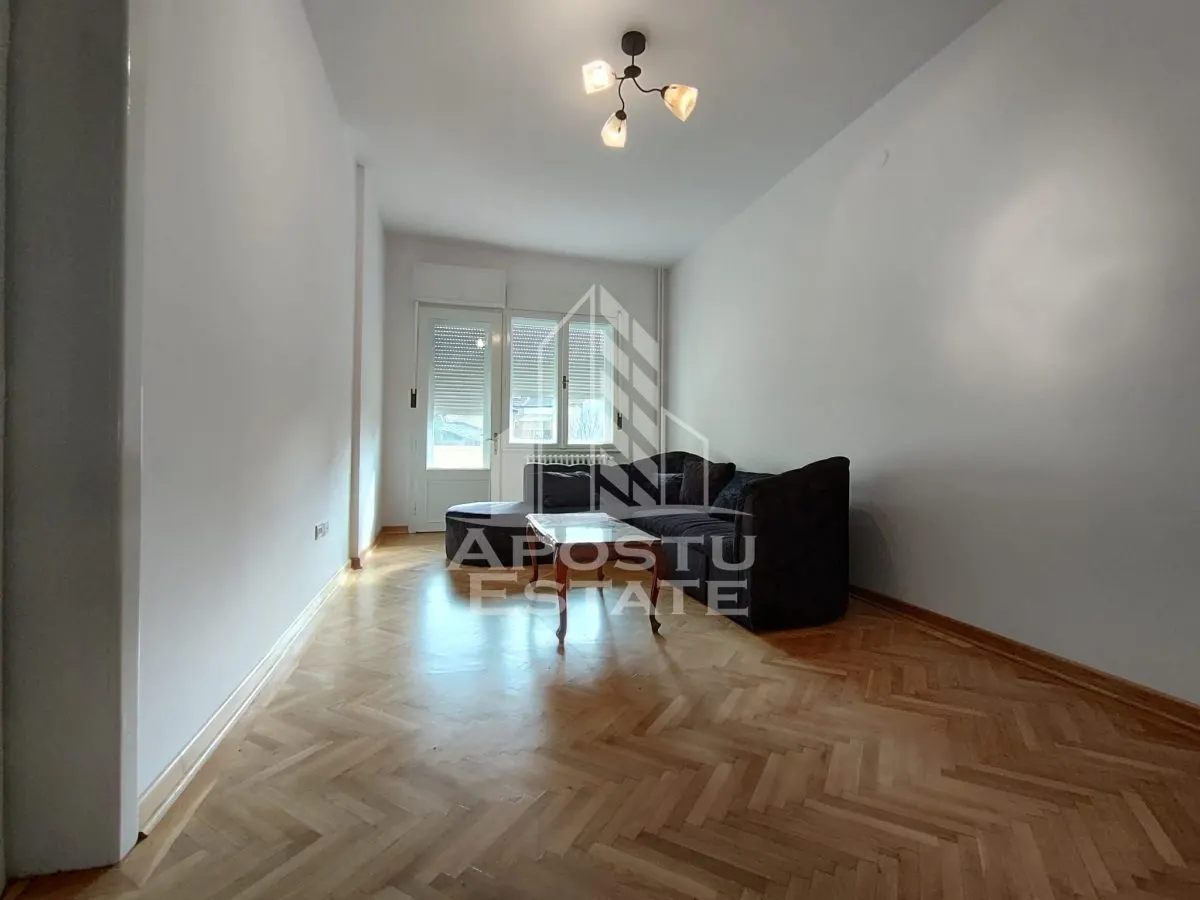 Apartament cu 5 camere 170 mp,  zona Ultracentrala - foto 6
