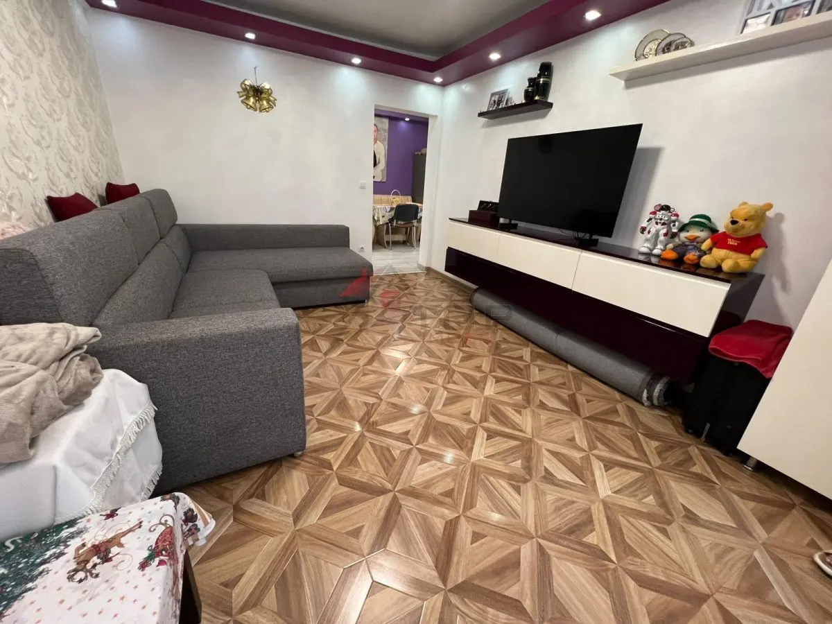 Apartament 2 camere Podu Ros - Decomandat - foto 5