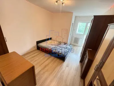 Garsoniera 24 mp, etaj 2, ideala pentru locuit sau inchiriere in zona Nicolina - Iasi