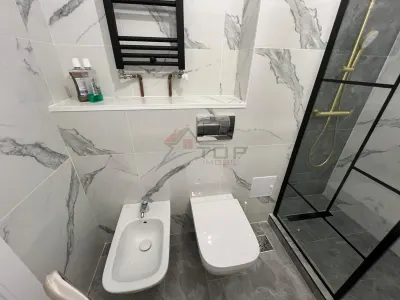 Vanzare apartament 3 camere decomandat 2 bai - renovat complet - foto 4