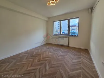 Spatiu Comercial - Podu Ros - la bulevard - Iasi