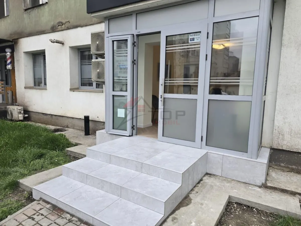 Spatiu Comercial - Podu Ros - la bulevard - foto 4