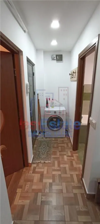 Apartament 1 camera de vanzare in zona Podu de Fier | 38 mp | Etaj 1 - foto 5