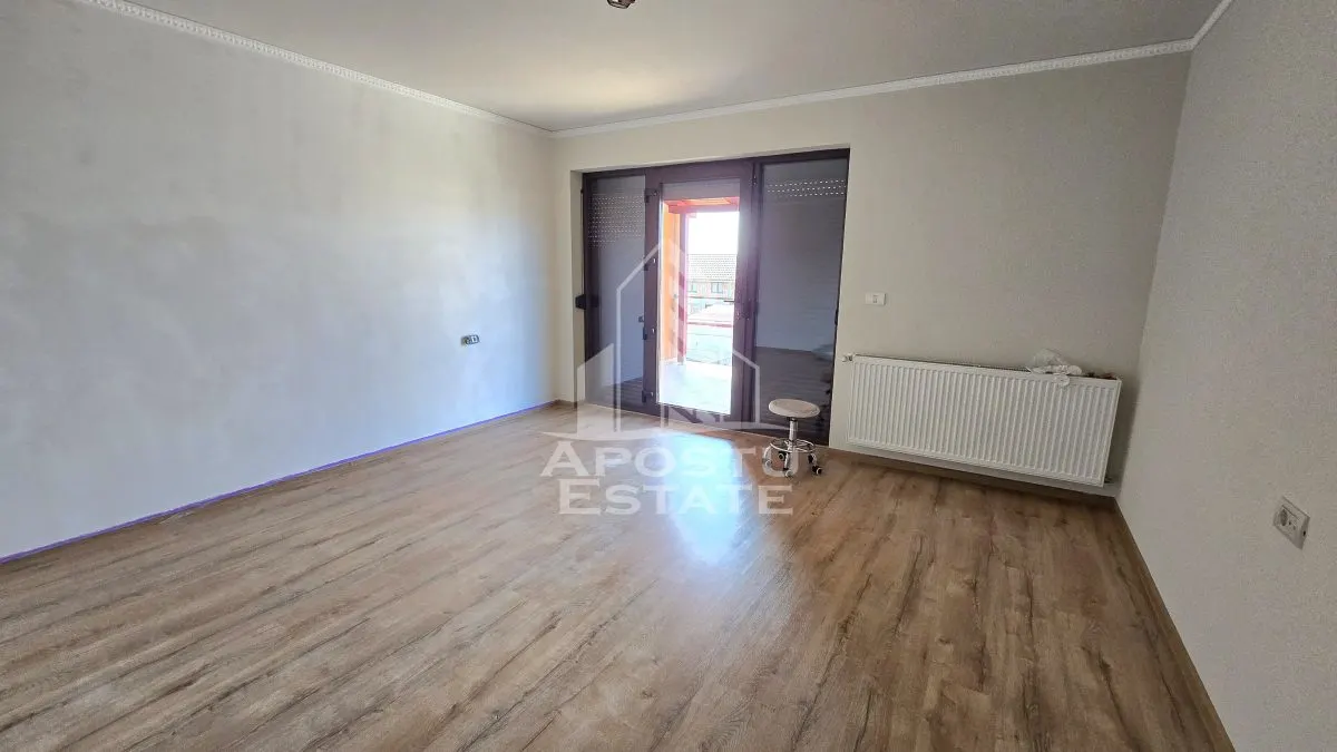 Casa de vanzare spatioasa, 5 camere si 3 bai, Giarmata, Comision 0 - foto 5