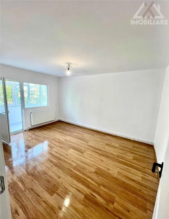 Apartament 4 Camere DACIA - Tabacului - foto 2