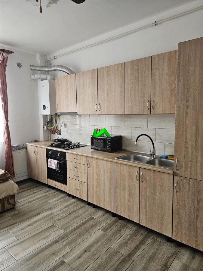 Apartament de inchiriat 3 camere decomandate Sibiu Selimbar - foto 9