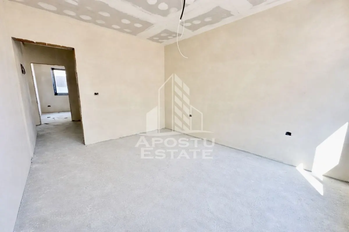 Apartament cu 2 camere, gradina, bucatarie inchisa, in Giroc - foto 3