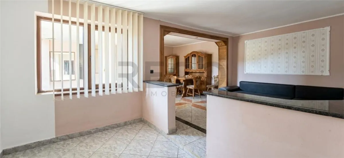 RECO Casa in Lugasu de Jos la 3 km de Alesd si 32km de Oradea - foto 11