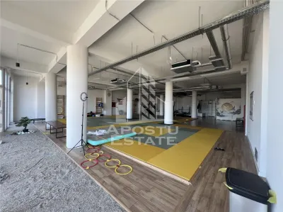 Spatiu ce poate fi folosit pentru multiple functiuni - foto 2
