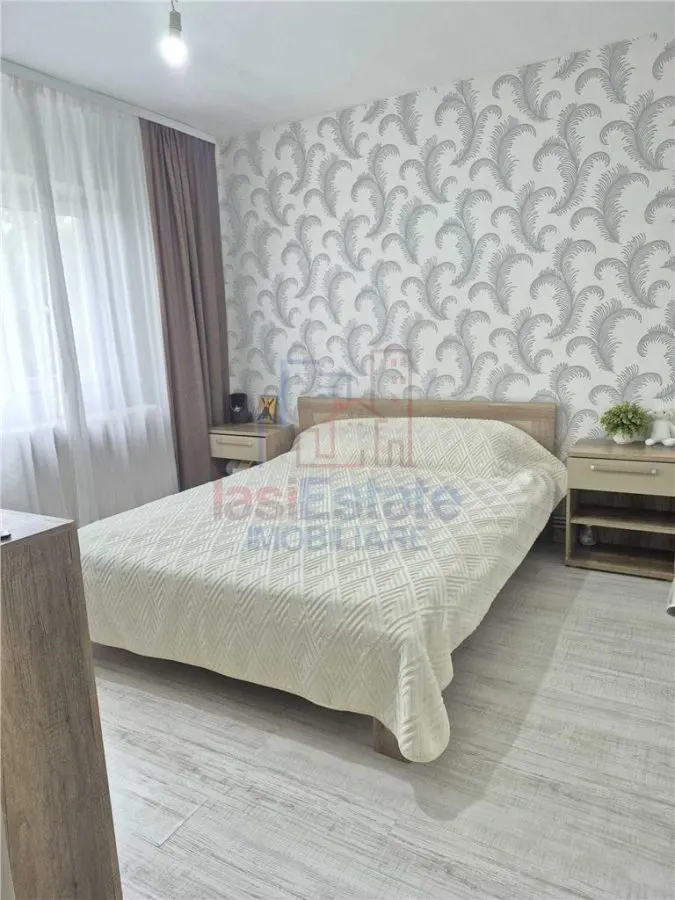 Apartament 3 camere zona Nicolina - foto 1