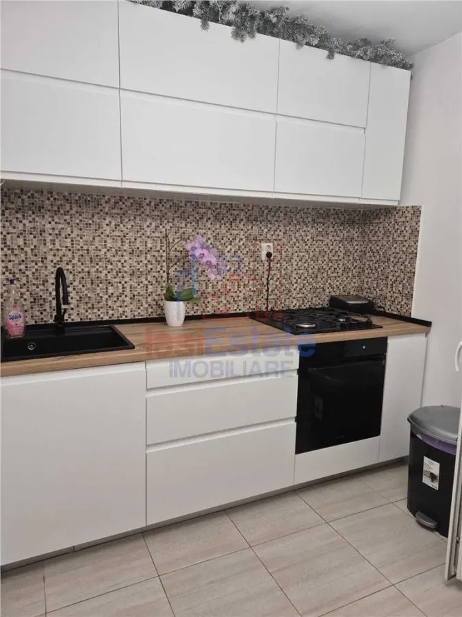Apartament 3 camere zona Nicolina - foto 5