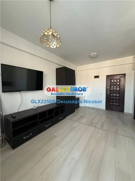 Garsoniera Militari Residence mobilata utilata 49.900 euro - foto 9