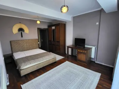 Apartament 2 Camere Decomandat, Parcare Inclusă, Bucium â€“ Zona OMV - Iasi