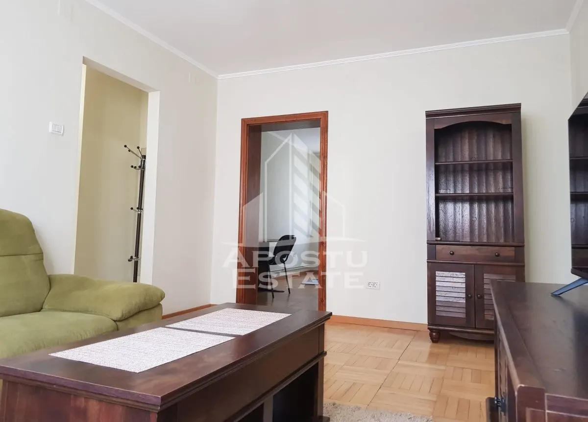Apartament cu 3 camere Ultracentral - foto 2