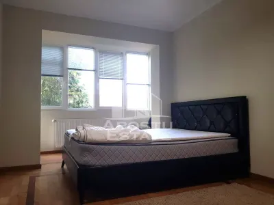 Apartament cu 3 camere Ultracentral - foto 5