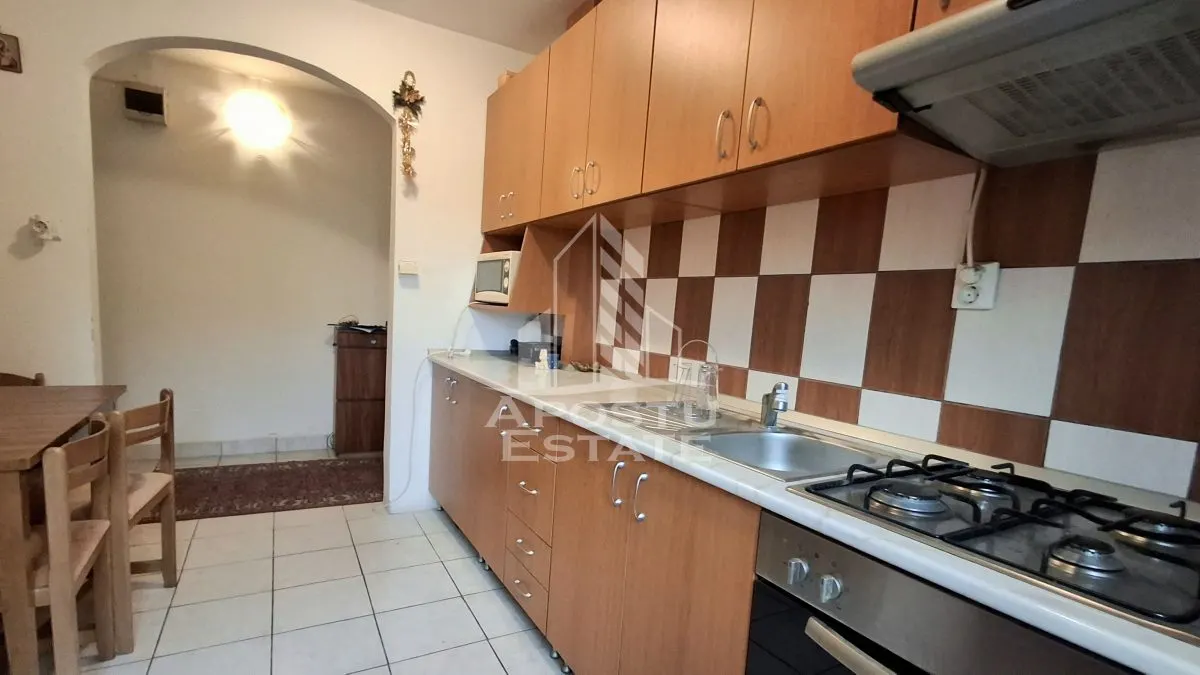 Apartament cu 2 camere in Micalaca - foto 11