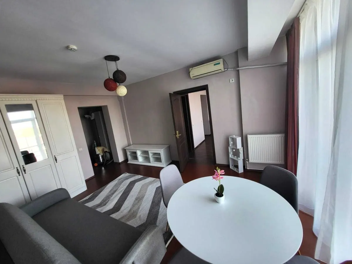 Apartament 2 Camere, Parcare Inclusă, Bucium - foto 2