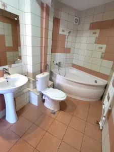 Apartament 2 Camere, Parcare Inclusă, Bucium - foto 8