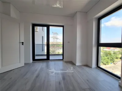 Apartament 2 camere, Nicolina Rond Vechi 73 mp, vedere panoramica, bloc nou la bulevard - Iasi