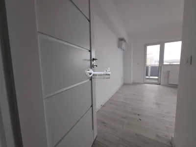 Apartament 1 camera de vanzare in Iasi, Galata, 43.63 mp, baie cu geam - foto 14