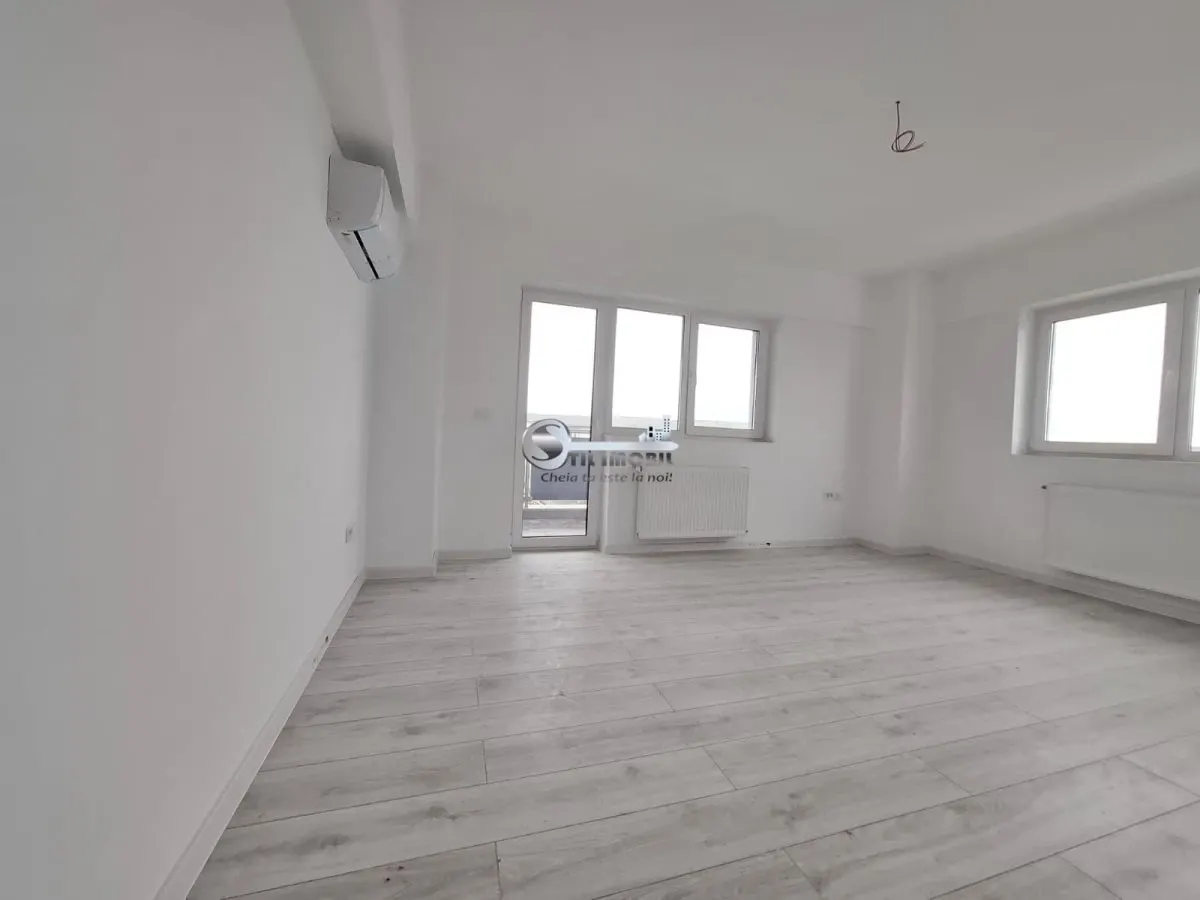 Apartament 1 camera de vanzare in Iasi, Galata, 43.63 mp, baie cu geam - foto 9