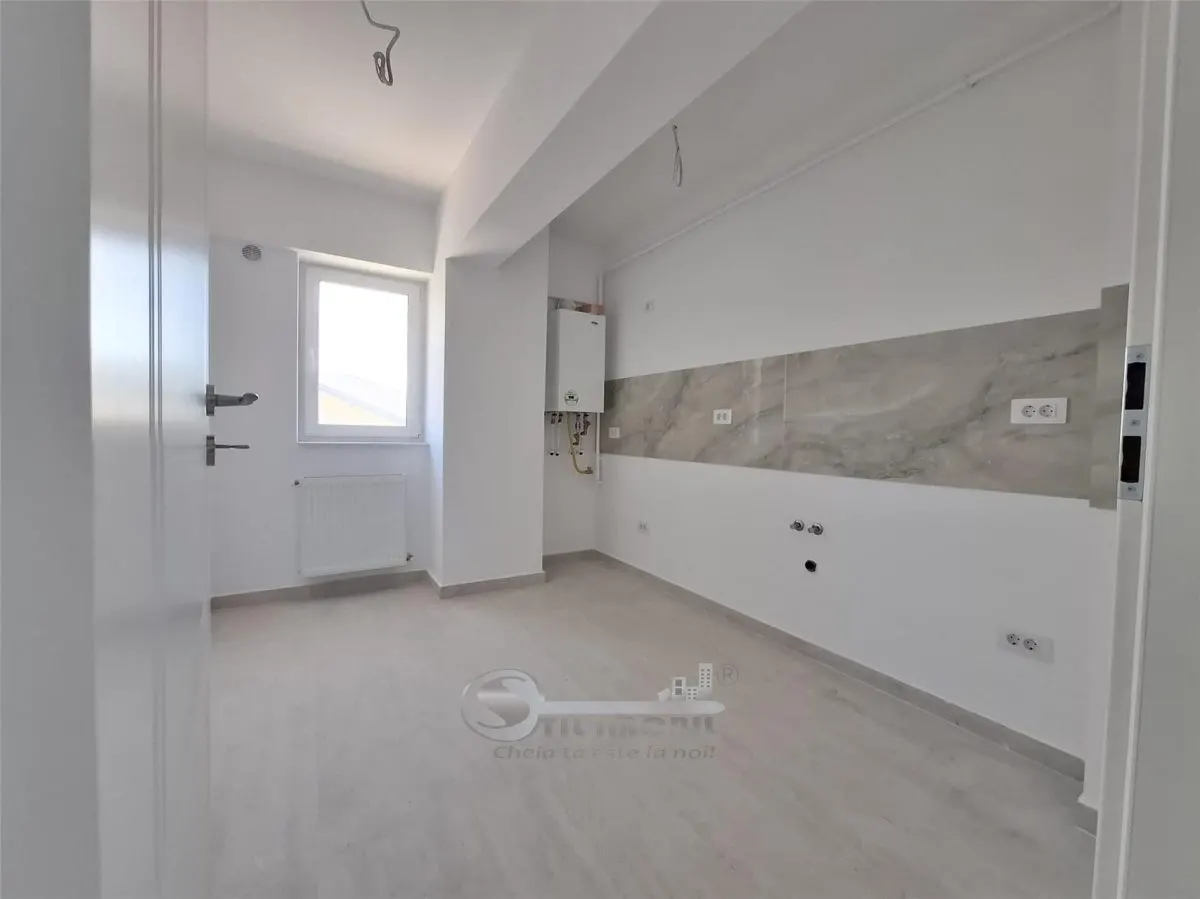 Apartament 1 camera de vanzare in Iasi, Galata, 45,12 mp, baie cu geam - foto 1