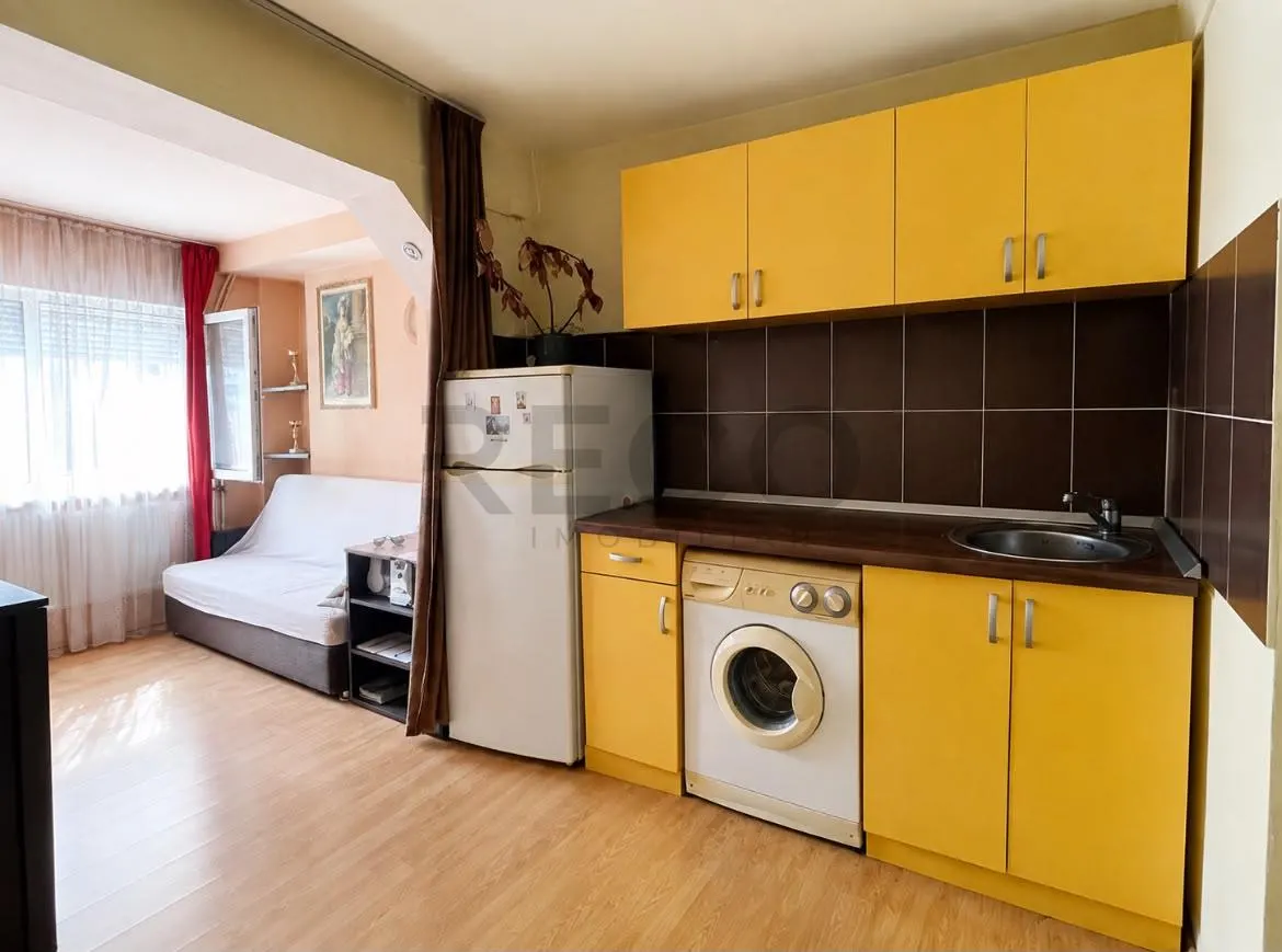RECO Garsoniera cu lift, 25 mp etaj intermediar, Oradea- Rogerius - foto 1
