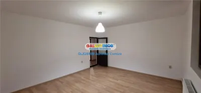 Apartament 4 camere Straulesti cazare grup persoane in vila - foto 14