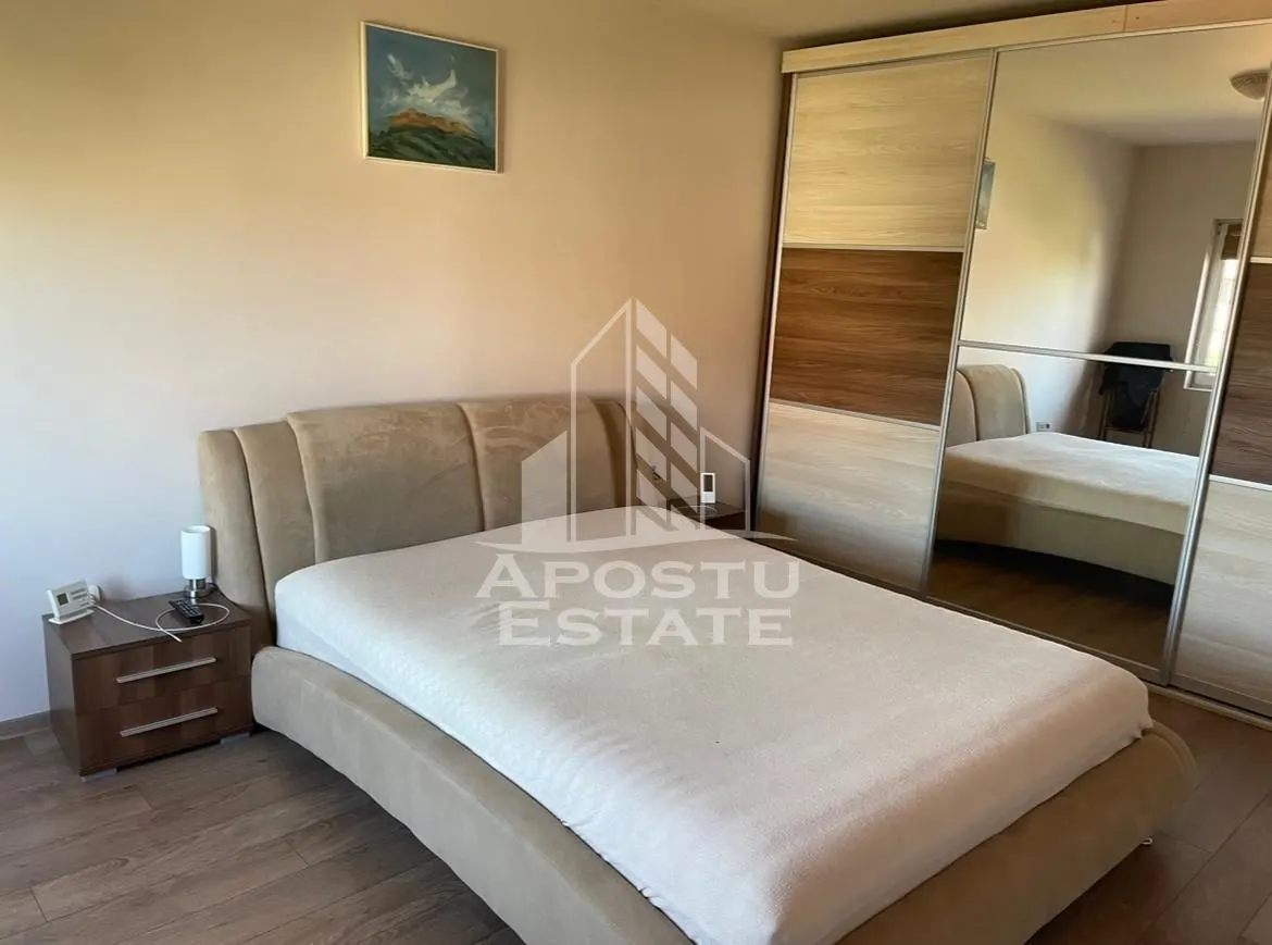 Apartament 3 camere ,de inchiriat , Loc de parcare ,Dumbravita - foto 1
