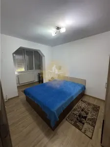 Apartament 3 camere - Zona Dacia - Etaj 2 - Centrala proprie - foto 2