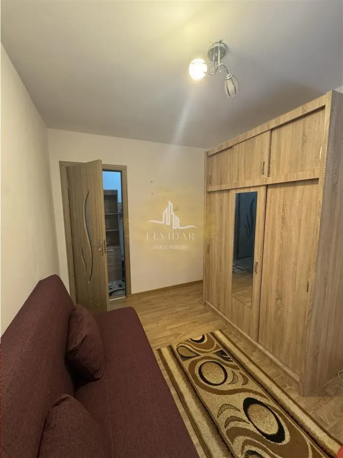 Apartament 3 camere - Zona Dacia - Etaj 2 - Centrala proprie - foto 5