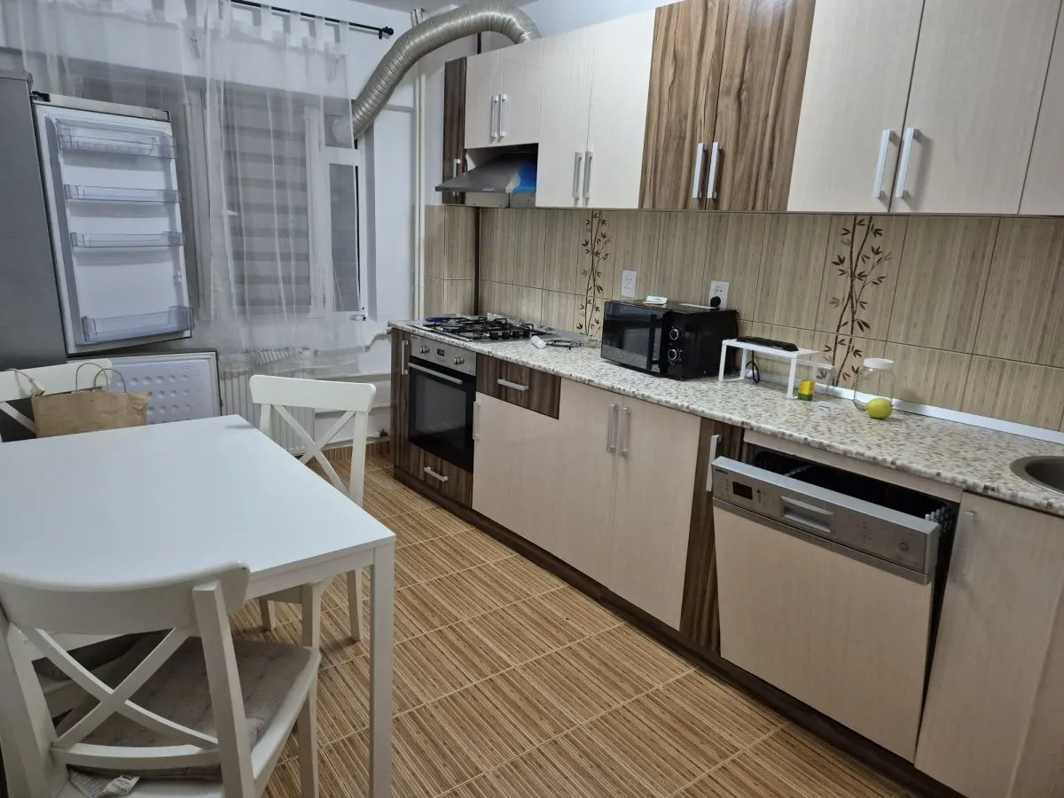 3 Camere | Metrou Piata Iancului | Sos. Mihai Bravu | Sector 2 - foto 11