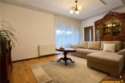 Vila spatioasa in Sancraiu, 2 intrari, foisor, parcare, 5 minute de Targu Mures. - foto 14