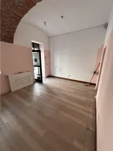 SAD - ultracentral - centrala proprie - toate utilitățile - 35 mp - foto 4