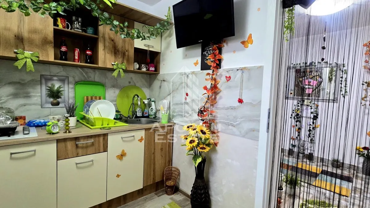 Apartament cu 2 camere de vanzare, decomandat, renovat, Girocului - foto 16