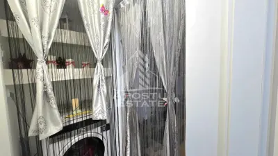 Apartament cu 2 camere de vanzare, decomandat, renovat, Girocului - foto 18