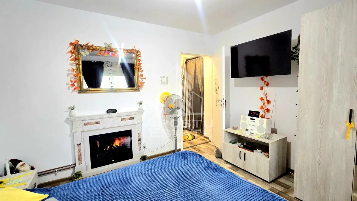 Apartament cu 2 camere de vanzare, decomandat, renovat, Girocului - foto 6