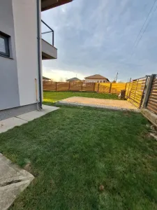 Casa/Vila de inchiriat Antibiotice - 770 euro - foto 6