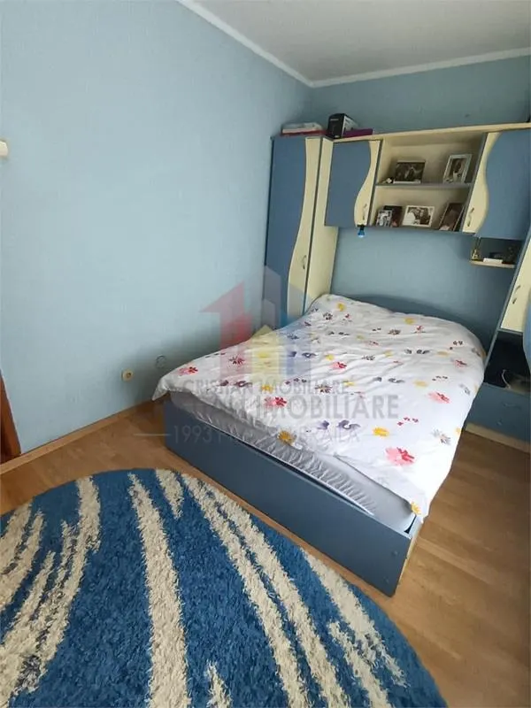 SPATIOS! 91 mp! Ap 4 camere, decomnadat, parter, zona Buzaului - foto 5