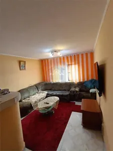 SPATIOS! 91 mp! Ap 4 camere, decomnadat, parter, zona Buzaului - foto 8