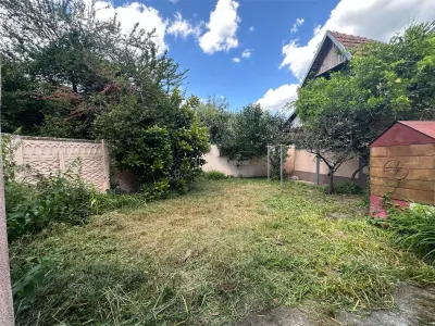 Bocsa Montana, 2 Case direct la Soseaua Principala, la pret de una - foto 16