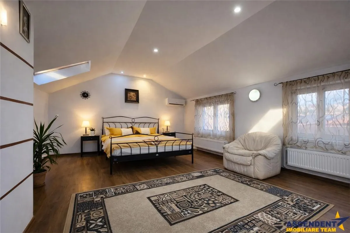 Proprietate cu stil distinct in Bartolomeu, dispusa pe doua niveluri, cu curte comuna - foto 4