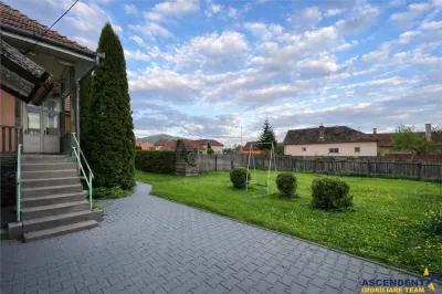 TUR 3D!In areal apreciabil,particulara casa cu 680 mp teren,Miercurea Ciuc,Harghita - foto 4