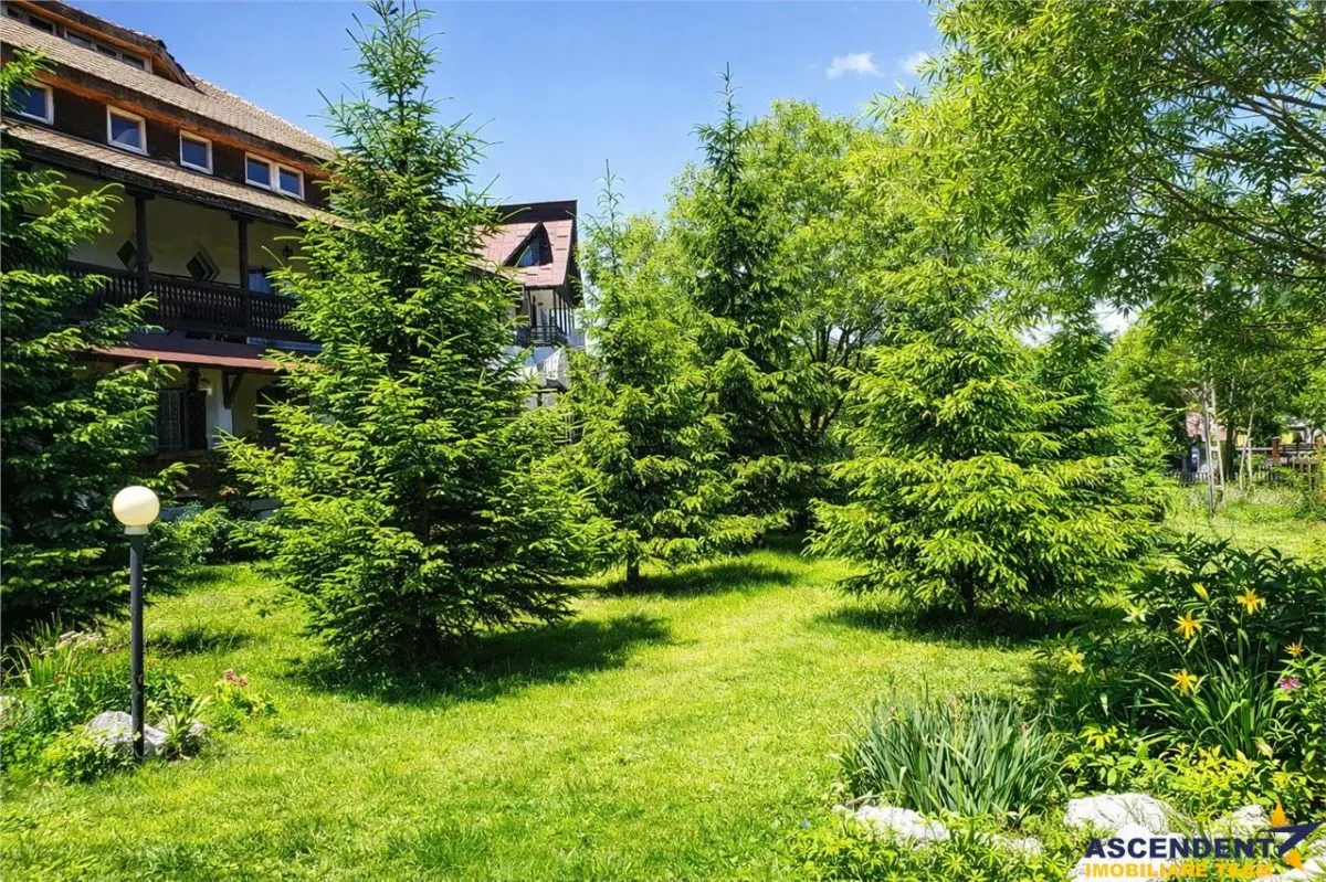 Locatie cu patru anotimpuri intr- o zi, incadrata de 2.350 teren, Bran - Fundata, Brasov - foto 3