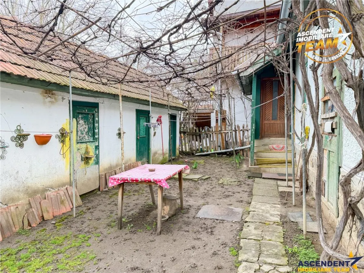 Casa traditionala, cu 709 mp teren intravilan zona apreciabila, Sfantu Gheorghe - foto 13