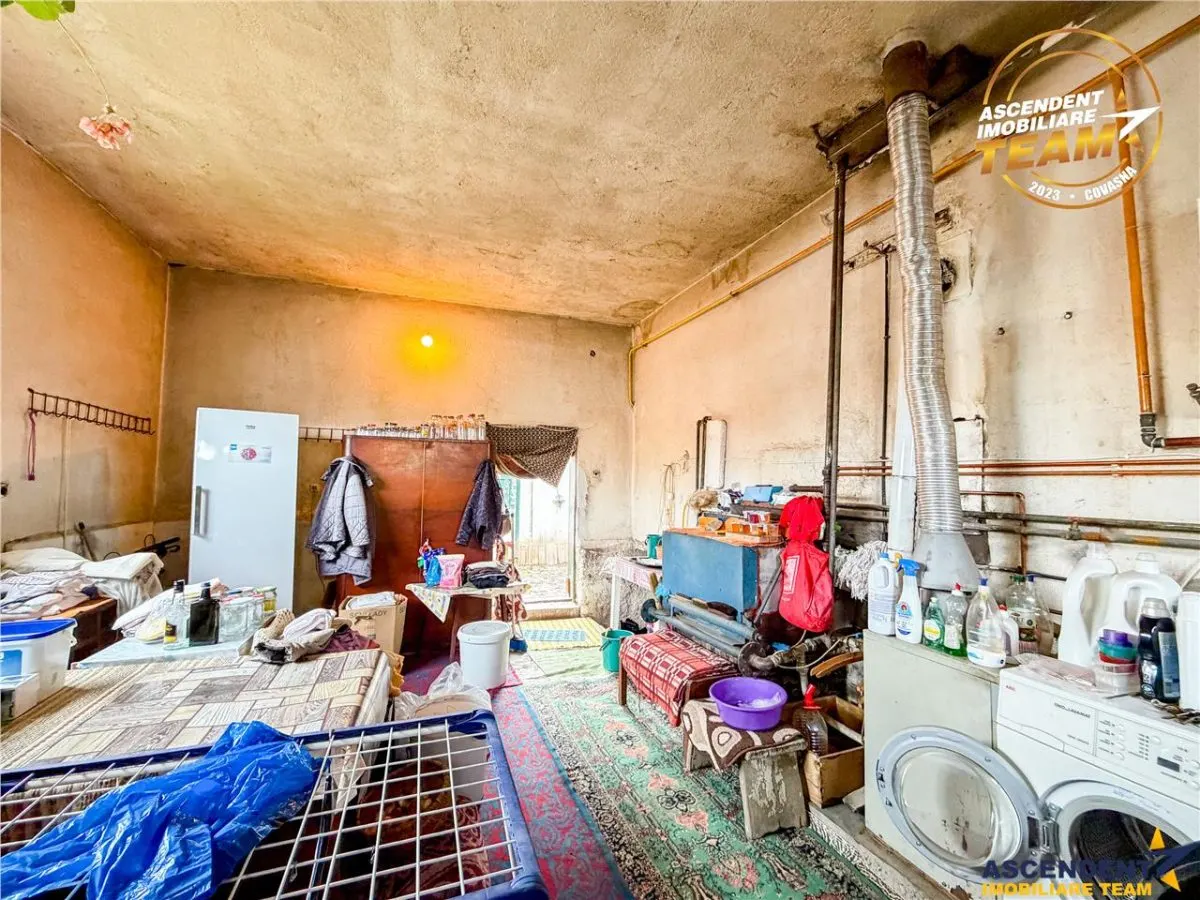 Casa traditionala, cu 709 mp teren intravilan zona apreciabila, Sfantu Gheorghe - foto 14