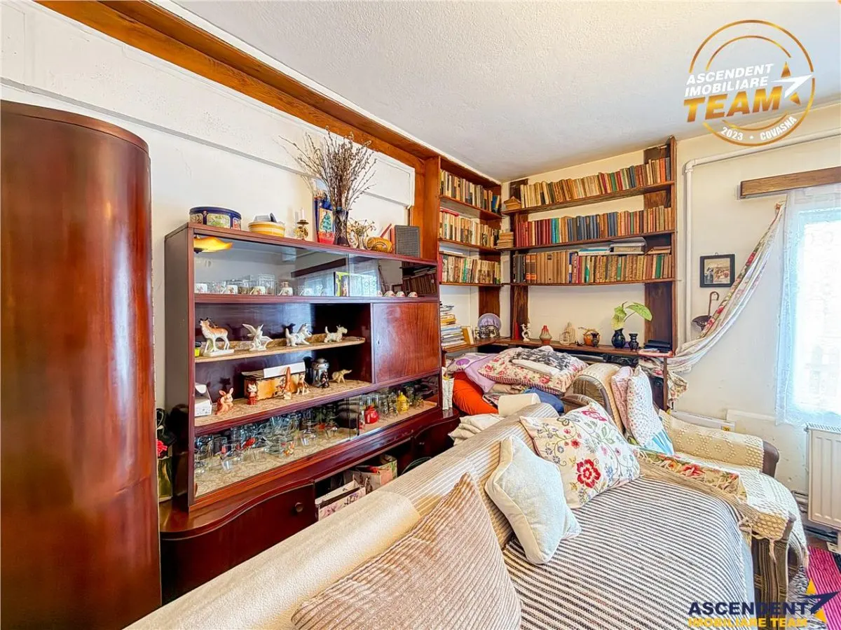 Casa traditionala, cu 709 mp teren intravilan zona apreciabila, Sfantu Gheorghe - foto 9