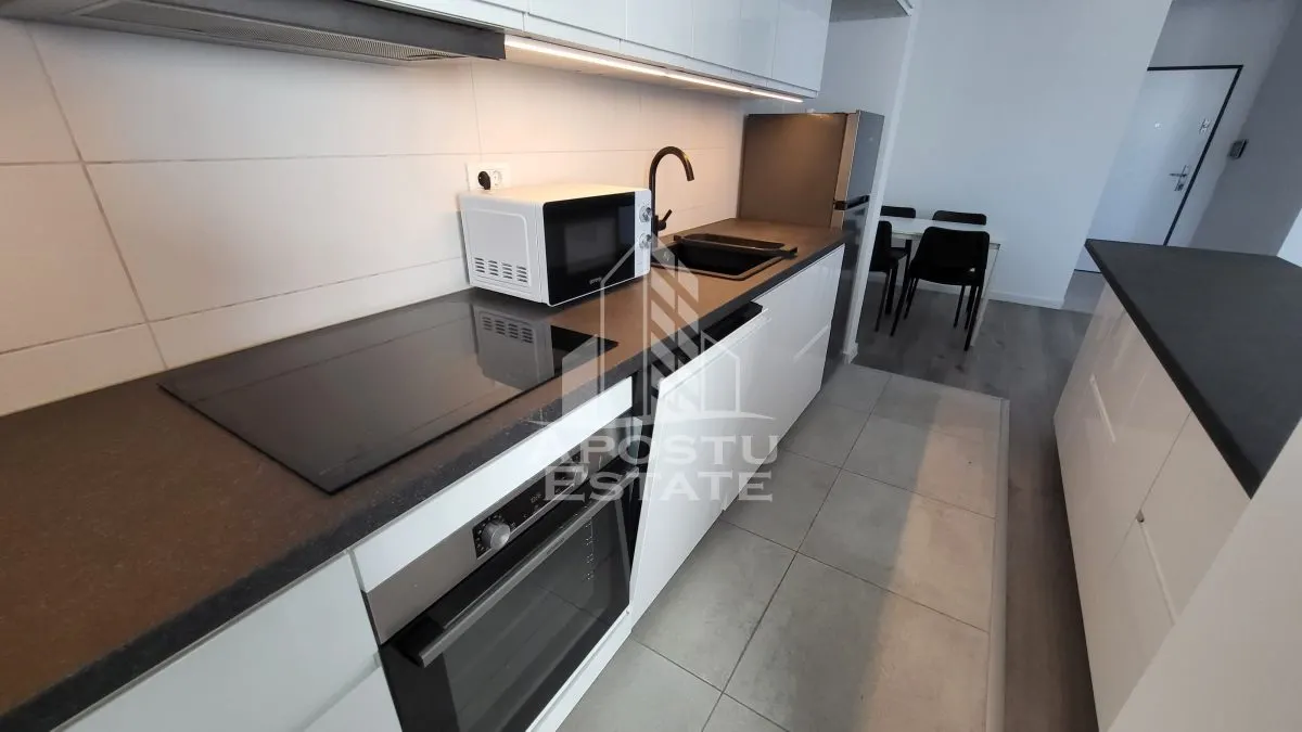 Apartament cu 3 camere,complet mobilat si utilat,zona Centrala - foto 5