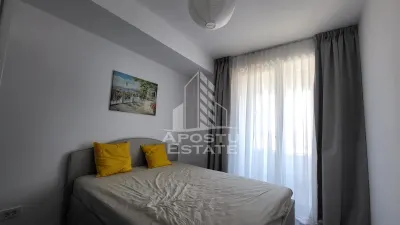 Apartament cu 3 camere,complet mobilat si utilat,zona Centrala - foto 8